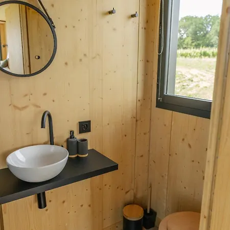 Parcel Tiny House Couronneau Pres Du Perigord Alpehytte Ligueux (Gironde)